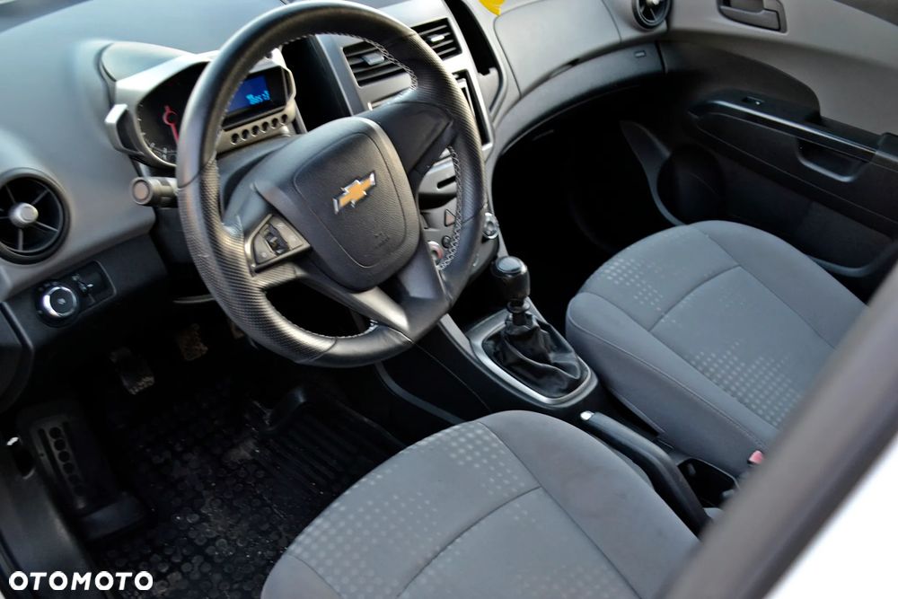 Chevrolet Aveo 1.2 LS+ - 11