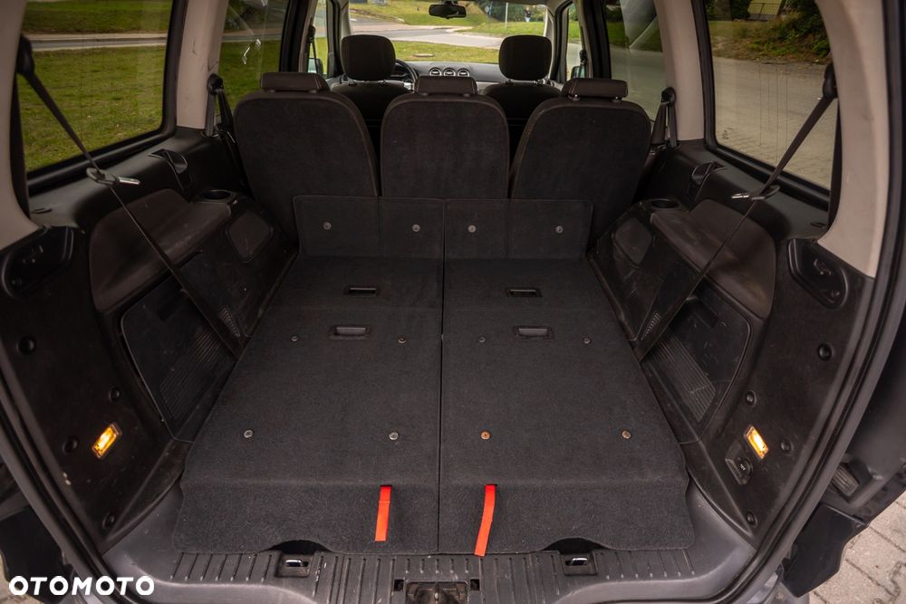 Ford Galaxy 2.0 TDCi Platinium X - 33