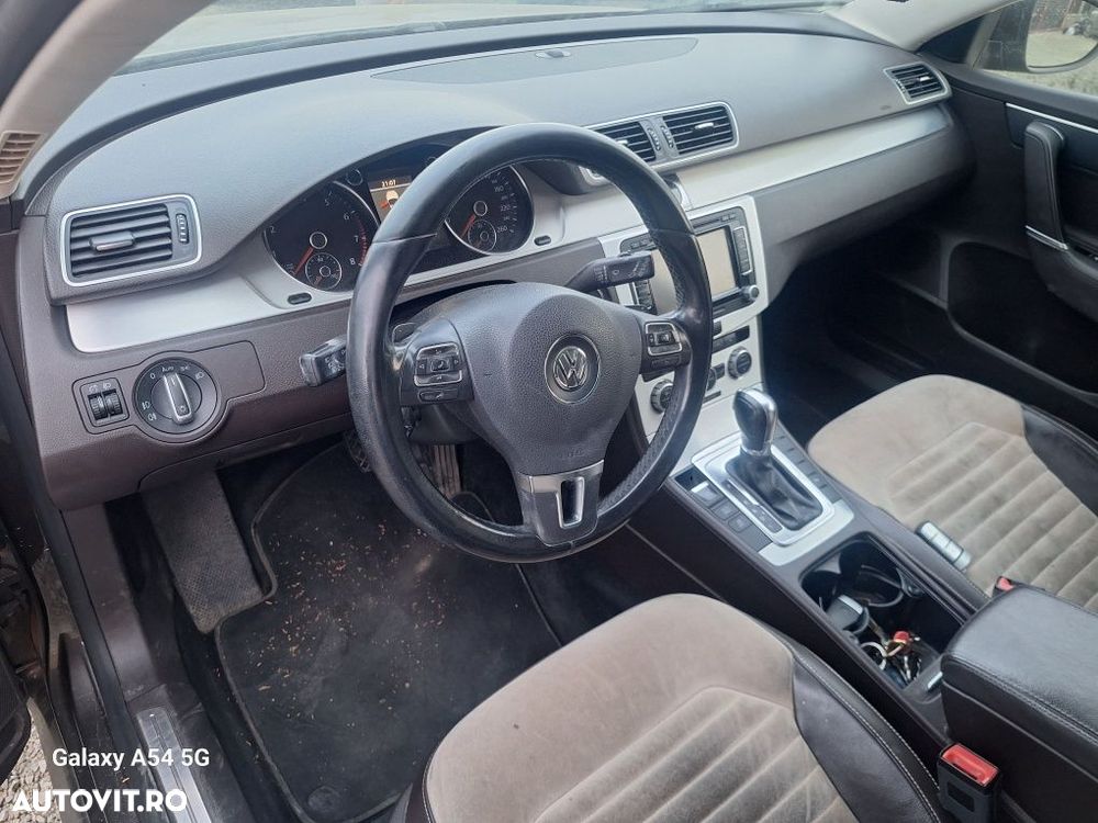 Dezmembrez VW Passat B7 1.8 tfsi CDAA cod culoare LB8R - 5