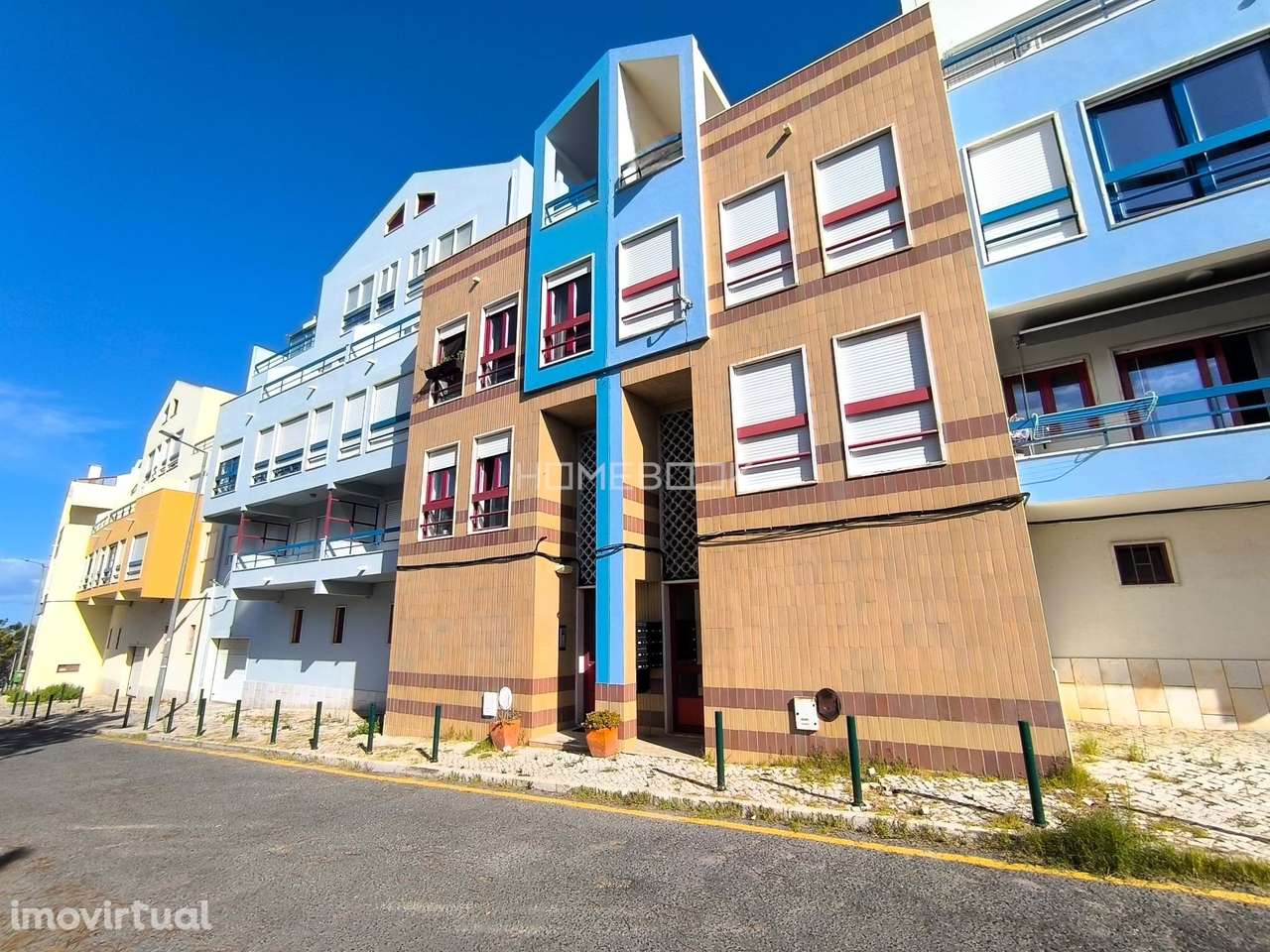 Apartamento T1 — PRAIA DO MAGOITO - Grande imagem: 2/19