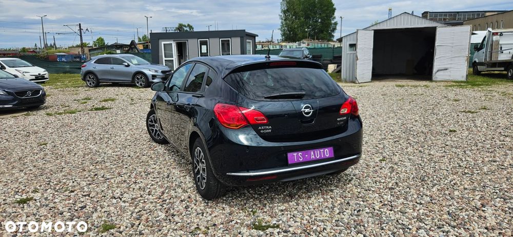 Opel Astra 1.4 Turbo ecoFLEX Start/Stop Exklusiv - 8