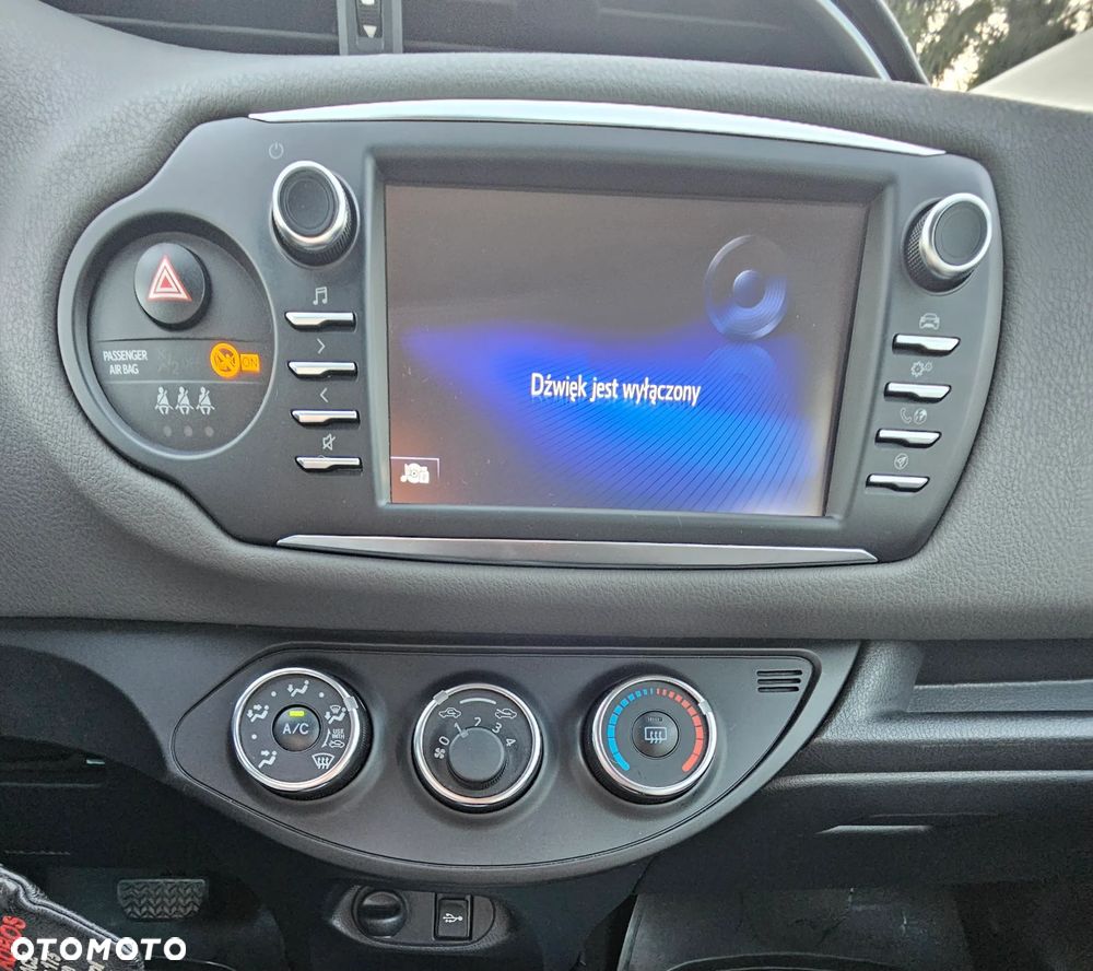 Toyota Yaris - 14