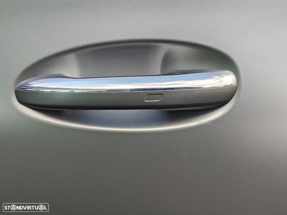 Mercedes-Benz C 300 e AMG Line - 7