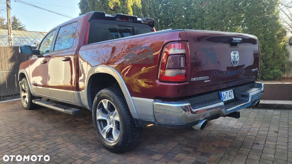 RAM 1500 Crew Cab Laramie - 9