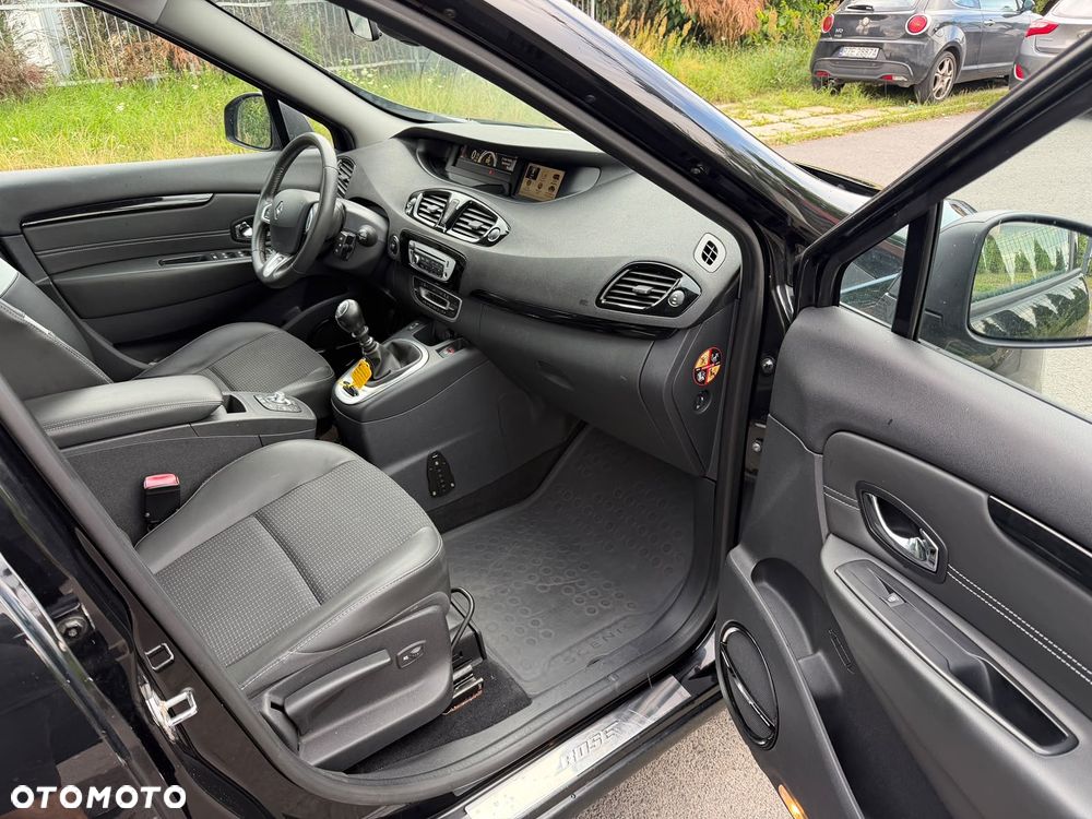 Renault Scenic Energy dCi 130 S&S Bose Edition - 11