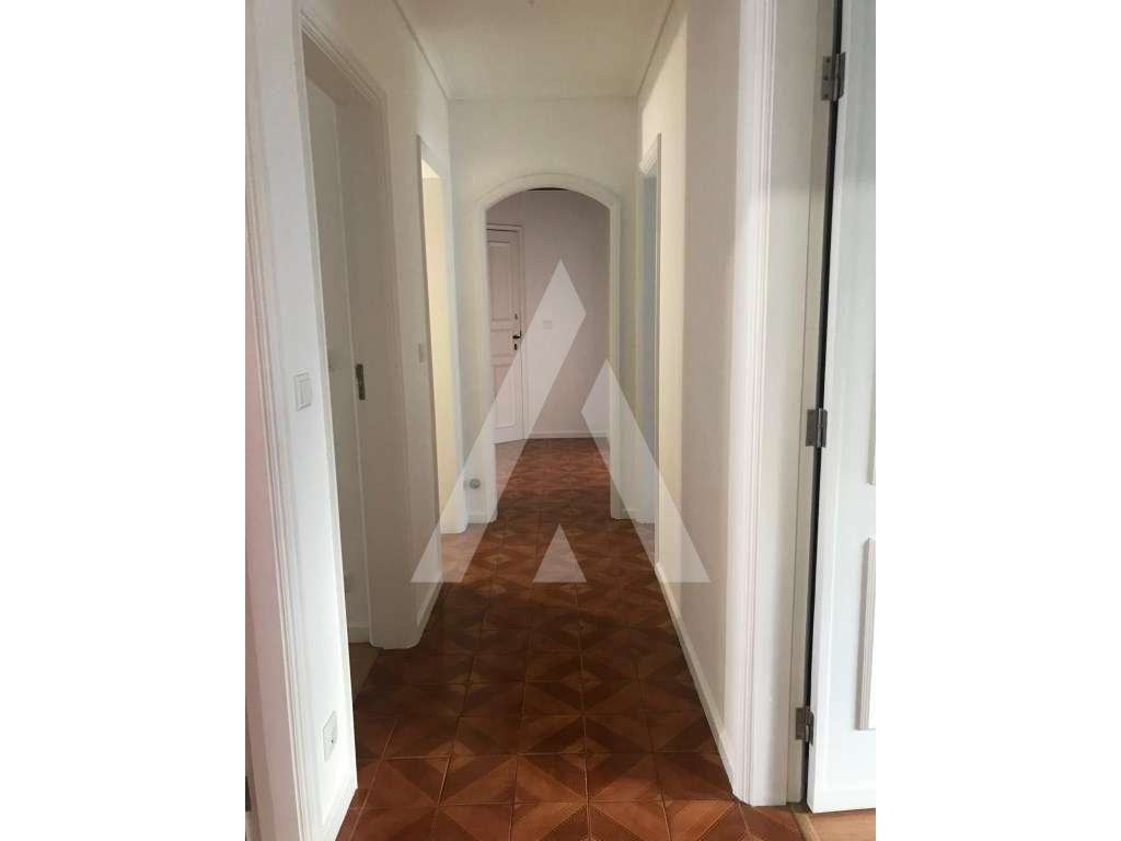 Apartamento T3 para arrendamento numa das zonas mais procuradas de ... - Grande imagem: 5/23