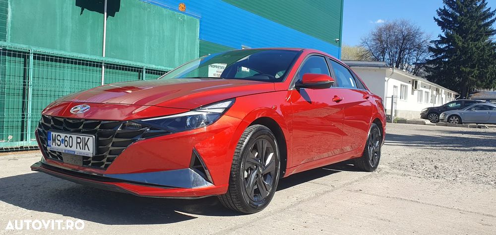 Hyundai Elantra 1.6 l 123 CP CVT Highway - 2