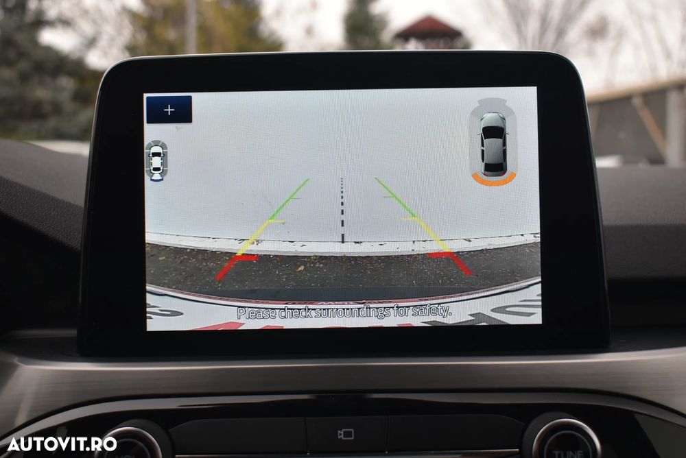 Ford Kuga 2.5 Duratec AWD FHEV Titanium - 16