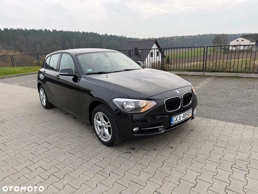 BMW Seria 1 118i Sport Line - 1