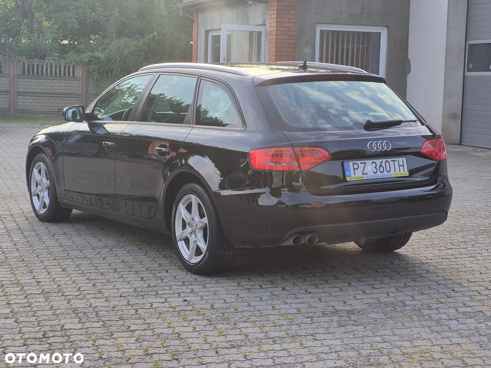 Audi A4 Avant - 4