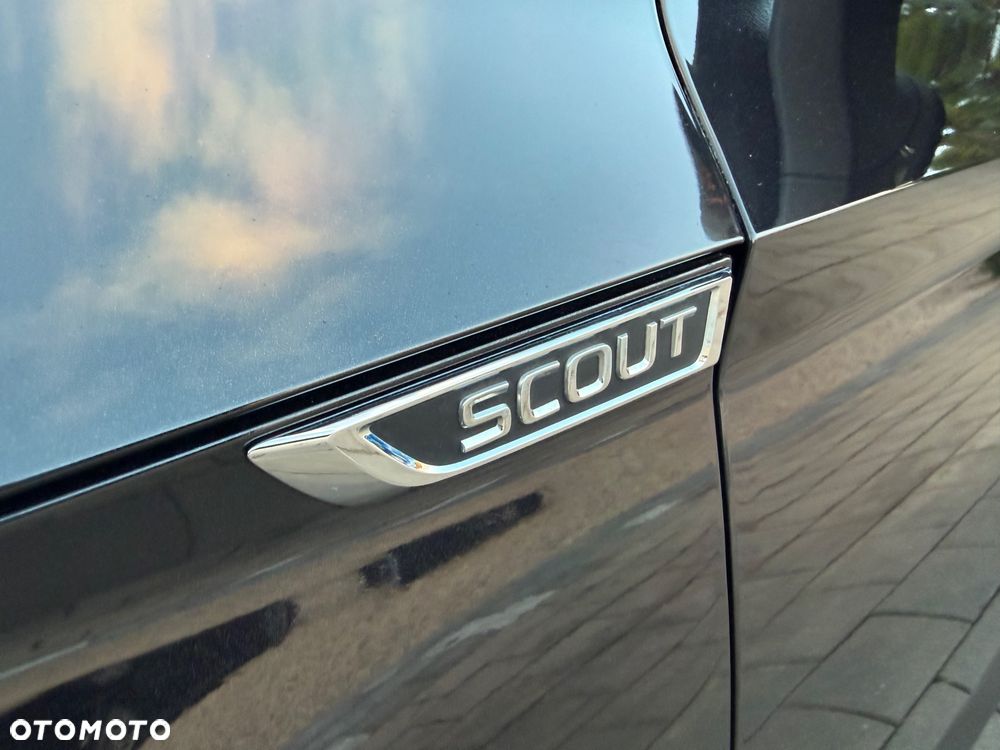Skoda Superb 2.0 TSI 4x4 Scout DSG - 3