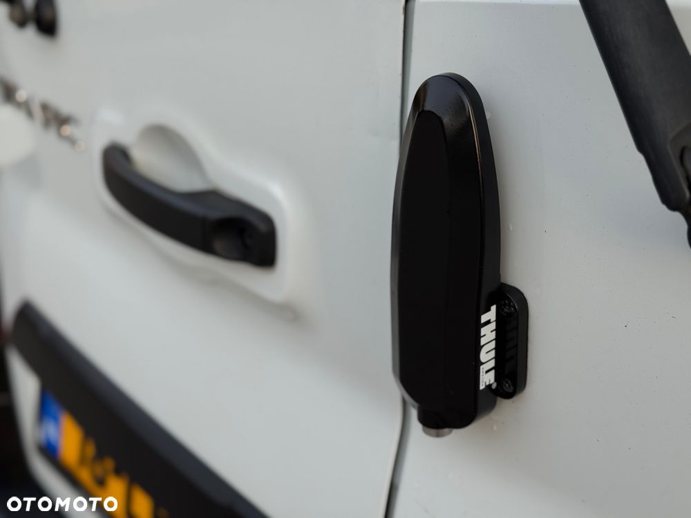 Renault Trafic - 18
