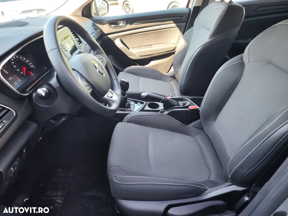 Renault Megane - 10