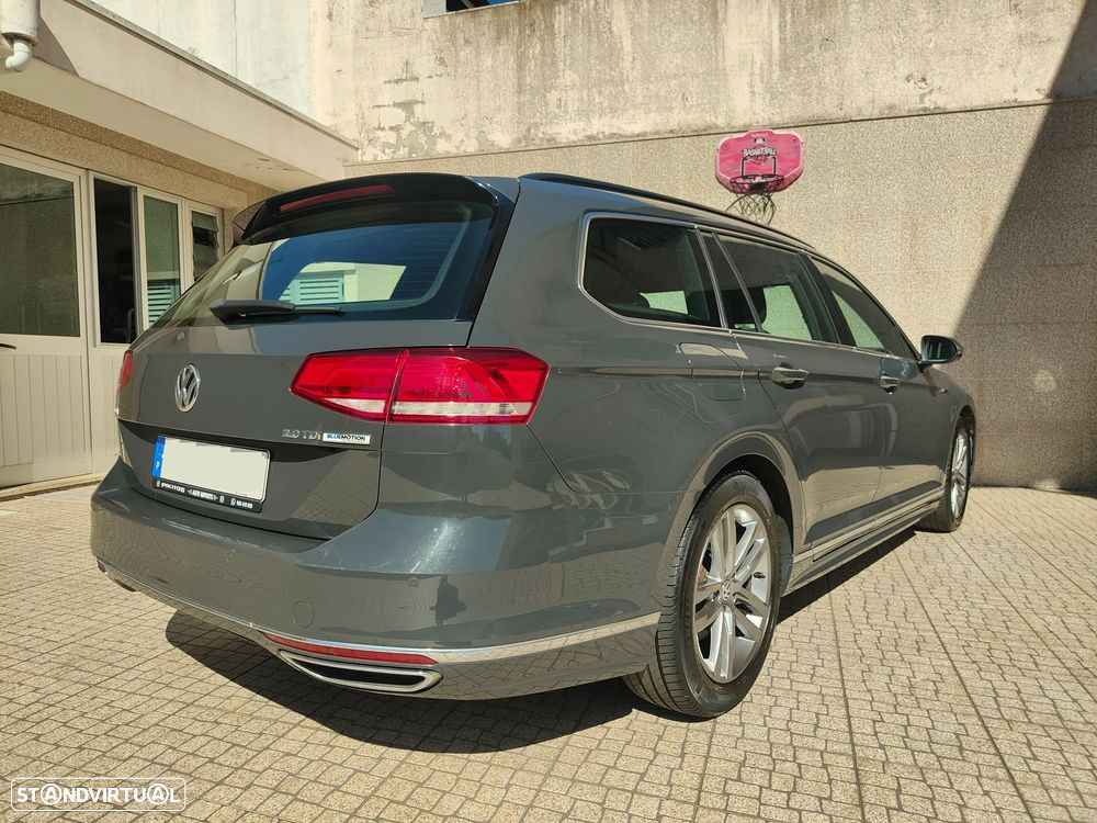 VW Passat Variant 2.0 TDI R-Line DSG - 3