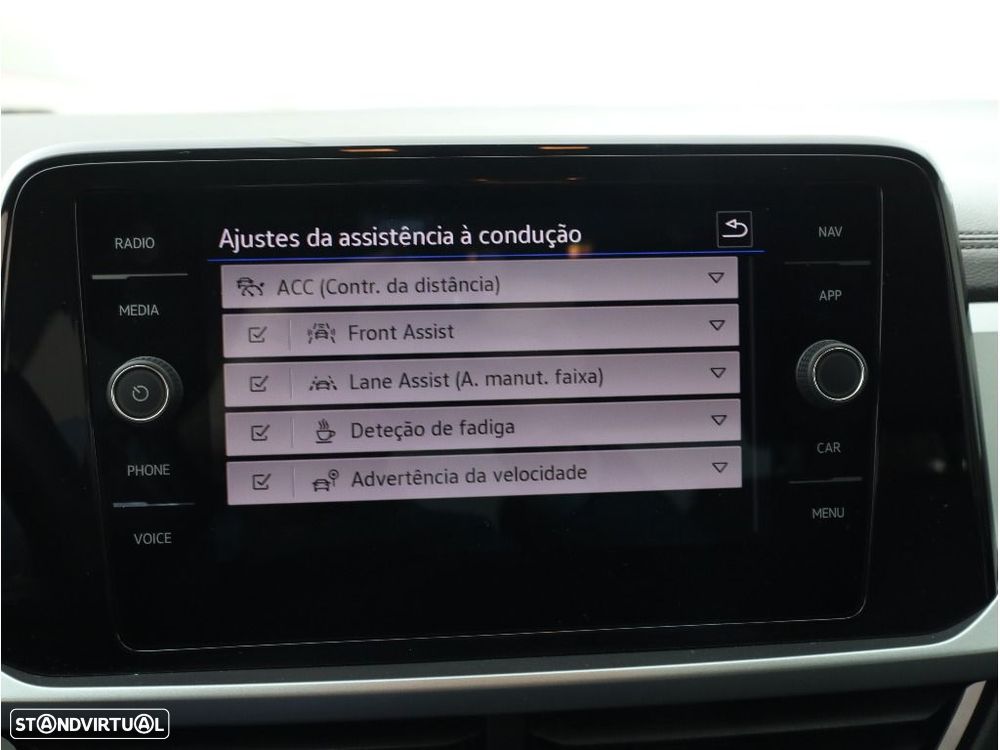 VW T-Roc 1.0 TSI Urban - 22