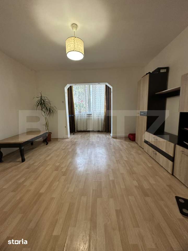 Apartament de vanzare, 55 mp, zona Dambu Pietros — fotografia 1