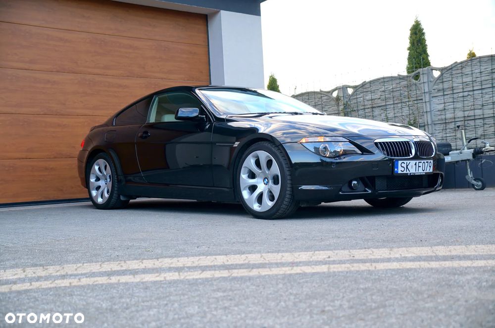 BMW Seria 6 650 i - 12