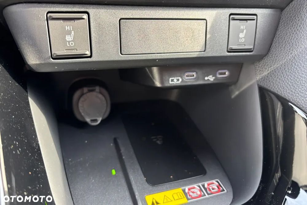 Toyota Yaris Hybrid 1.5 Style - 26