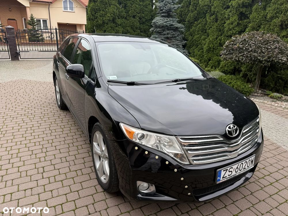 Toyota Venza 3.5 V6 AWD - 1