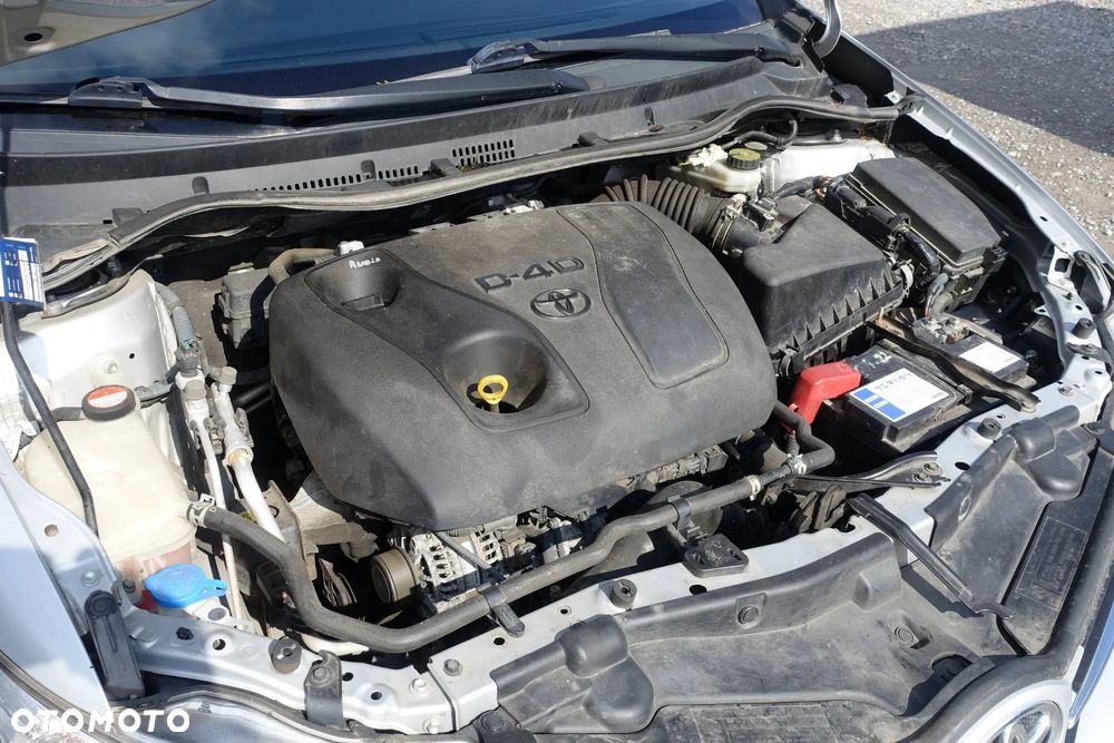 Toyota Auris 1.4 D-4D - 34