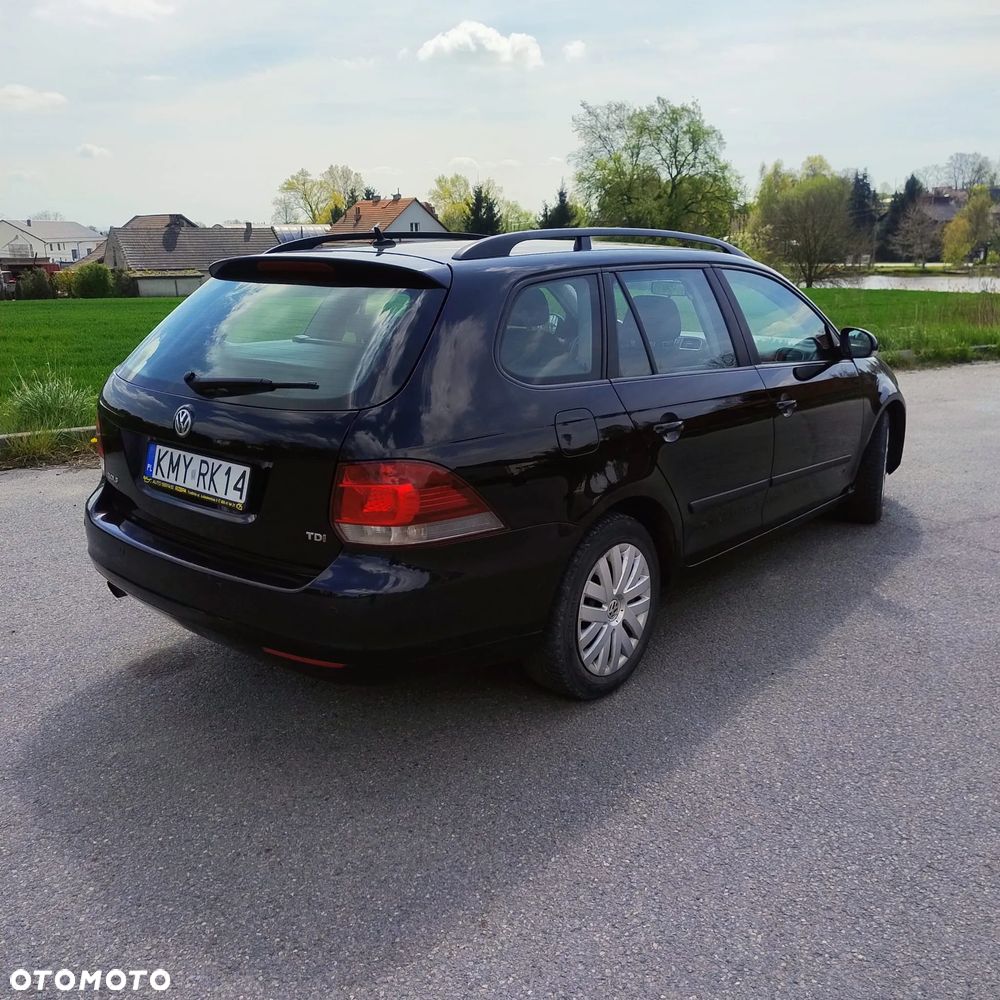 Volkswagen Golf 1.6 TDI Trendline - 4