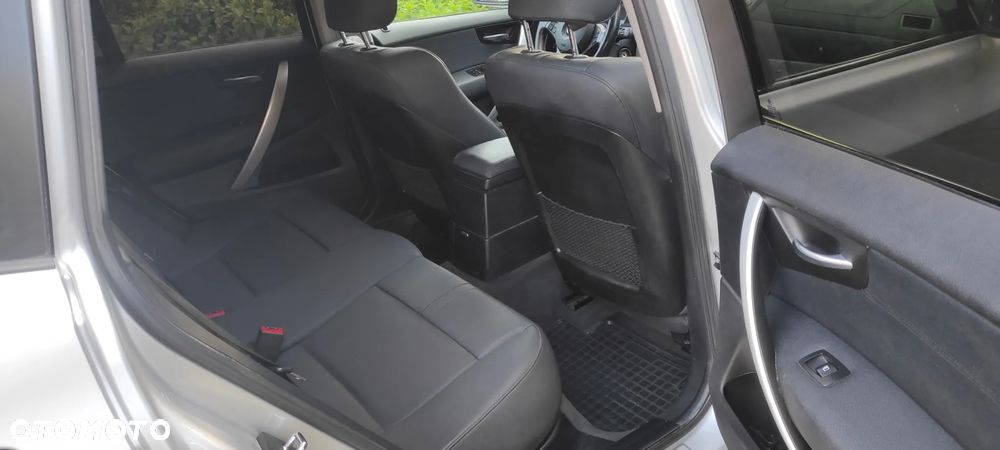 BMW X3 2.0d - 10