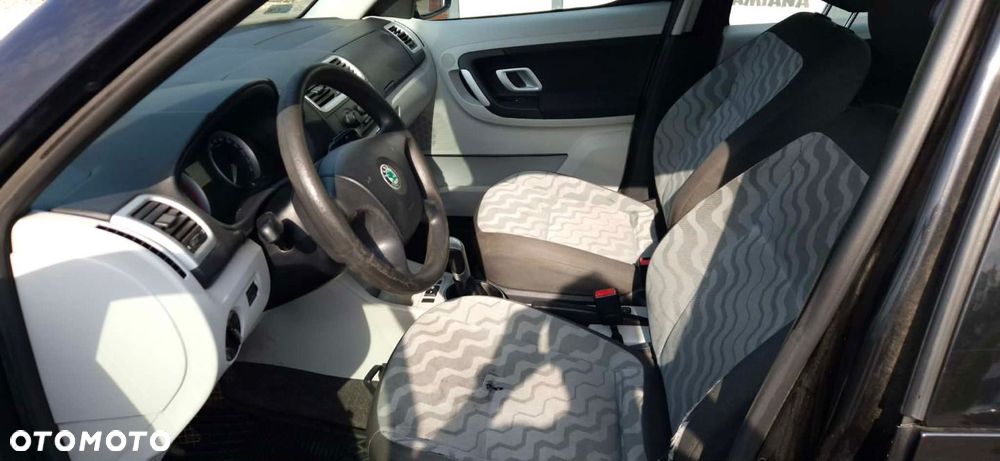 Skoda Roomster - 6