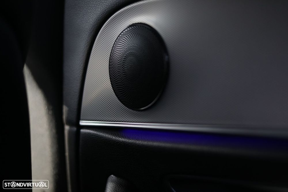 Mercedes-Benz E 220 d Avantgarde - 26