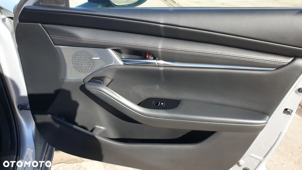 Mazda 3 2.0 mHEV Exclusive Line - 8