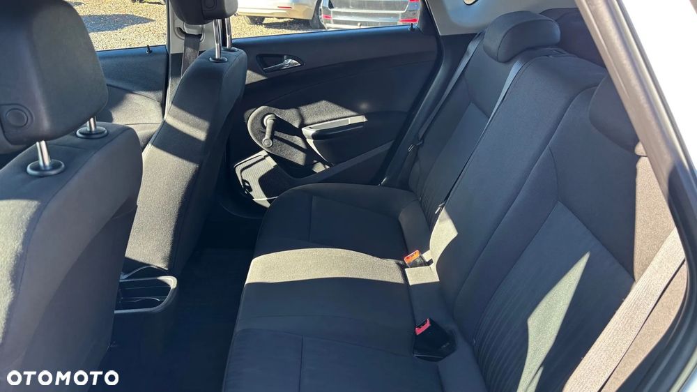 Opel Astra 1.4 Edition 111 Jahre - 17