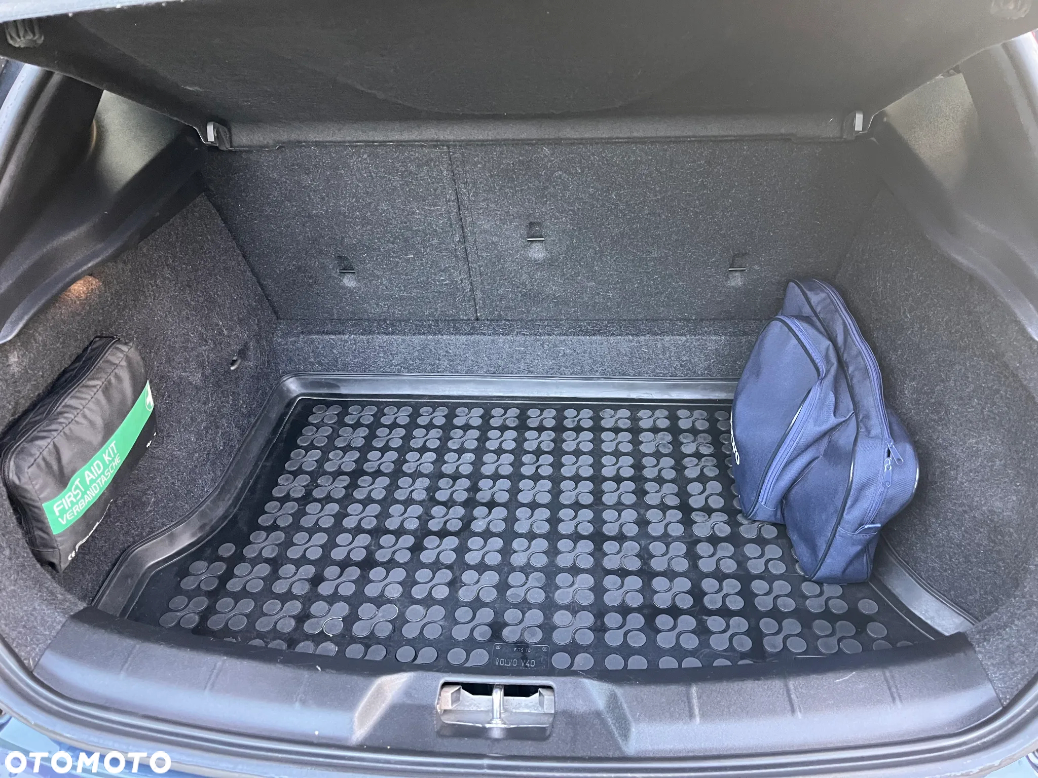 Volvo V40 - 6