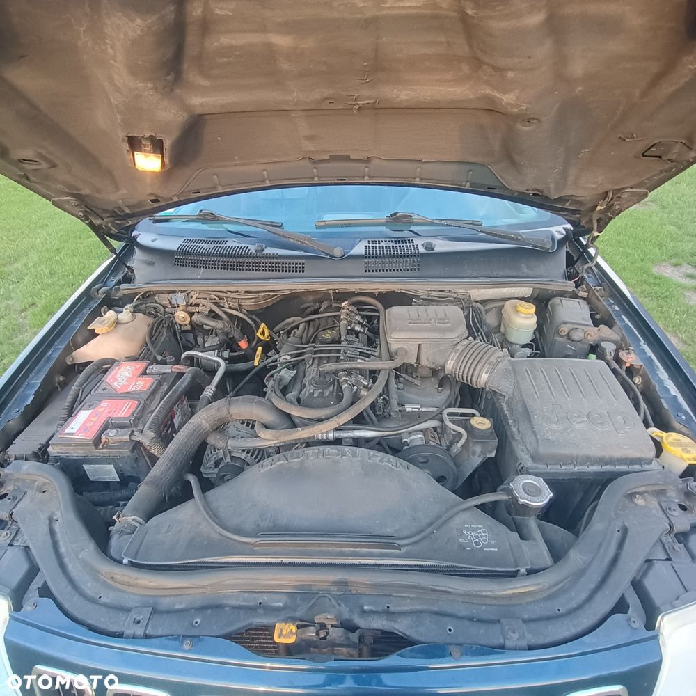 Jeep Grand Cherokee - 4