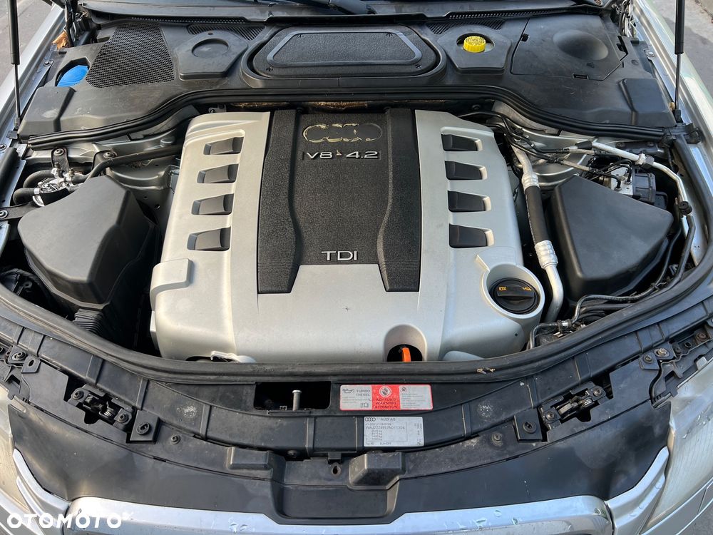 Audi A8 4.2 TDI Quattro - 21