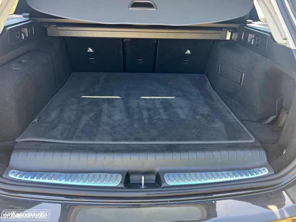 Mercedes-Benz C 300 e T 9G-TRONIC Avantgarde - 11
