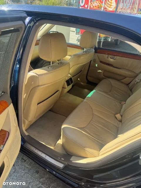 Lexus LS 430 Voyage - 14