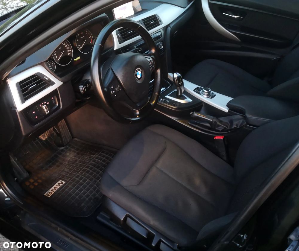 BMW Seria 3 - 20