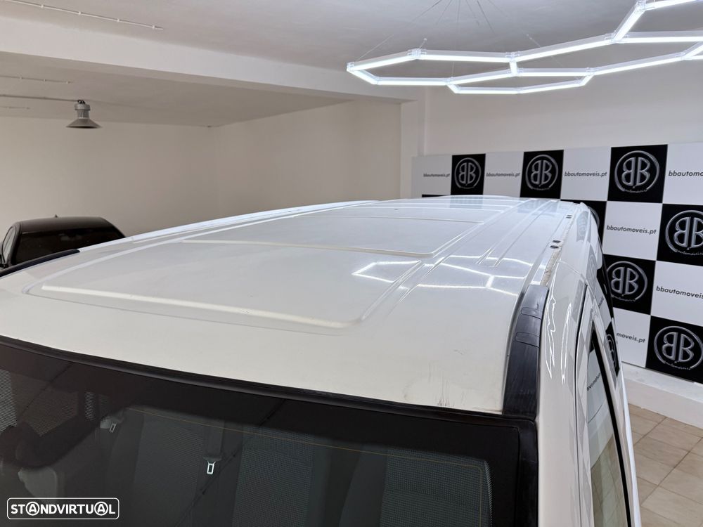 Mercedes-Benz Vito - 19