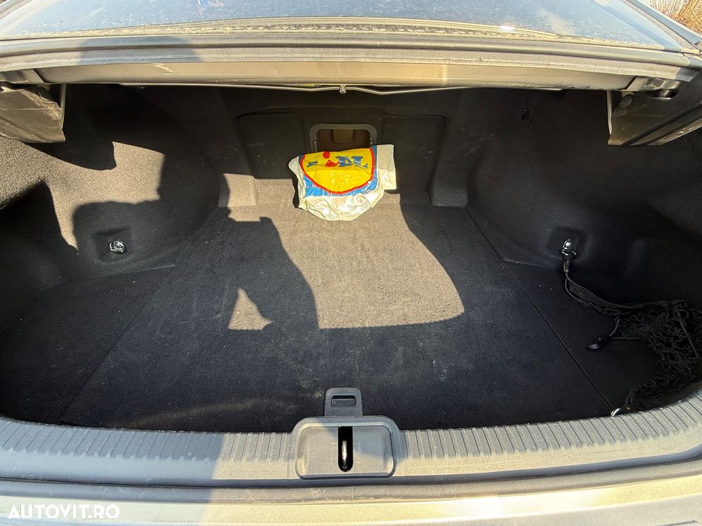 Lexus Seria ES 300h Executive - 22