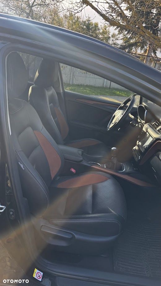 Toyota Avensis 2.0 D-4D Active Business - 9