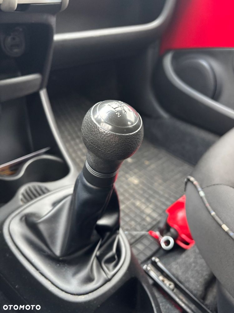 Citroën C1 1.0i Attraction - 12