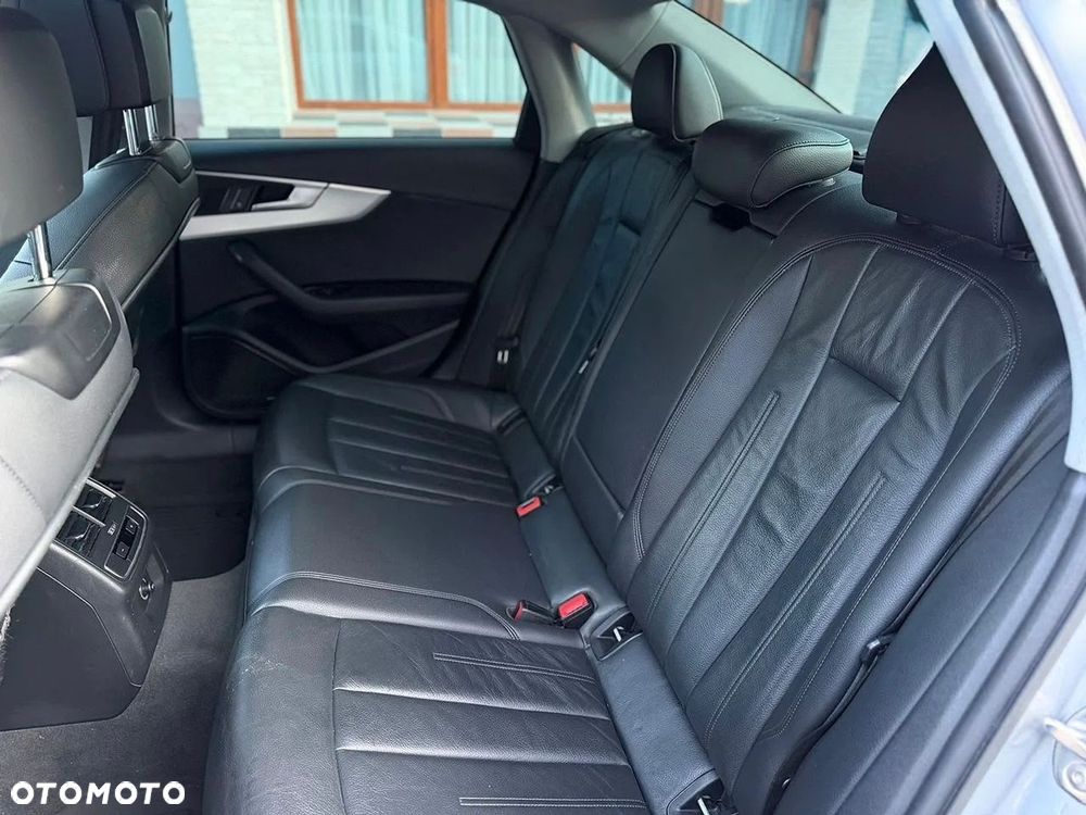 Audi A4 Limousine 2.0 TFSI quattro S tronic sport - 30