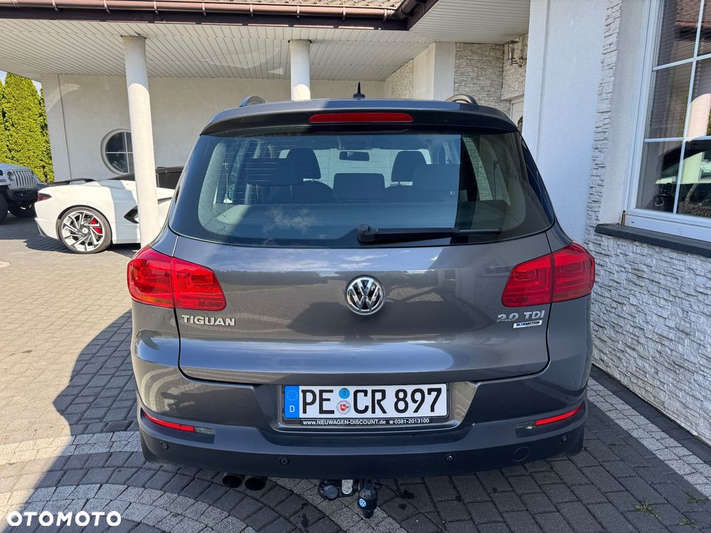 Volkswagen Tiguan 2.0 TDI DPF 4Motion Lounge Track & Style - 5