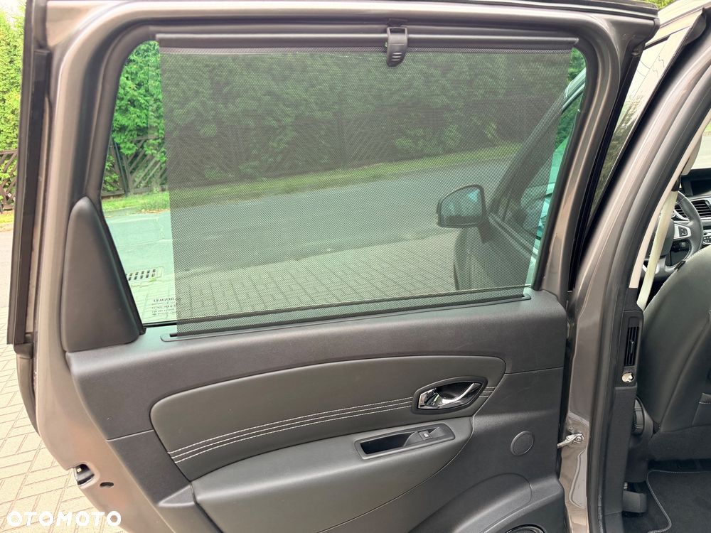 Renault Scenic 1.6dCi Energy Bose Edition - 12