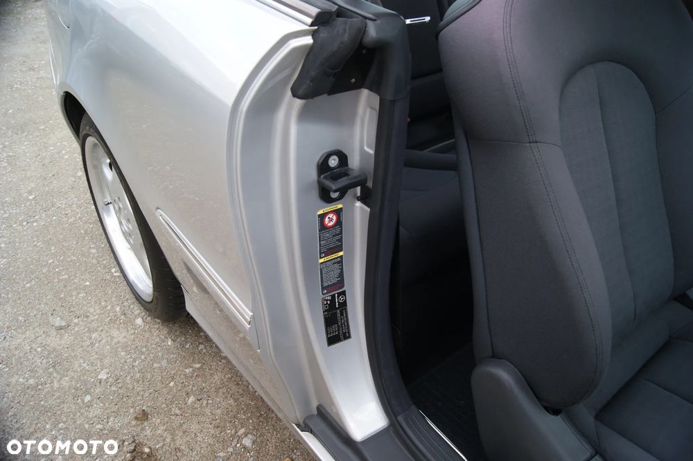 Mercedes-Benz CLK 240 Avantgarde - 27