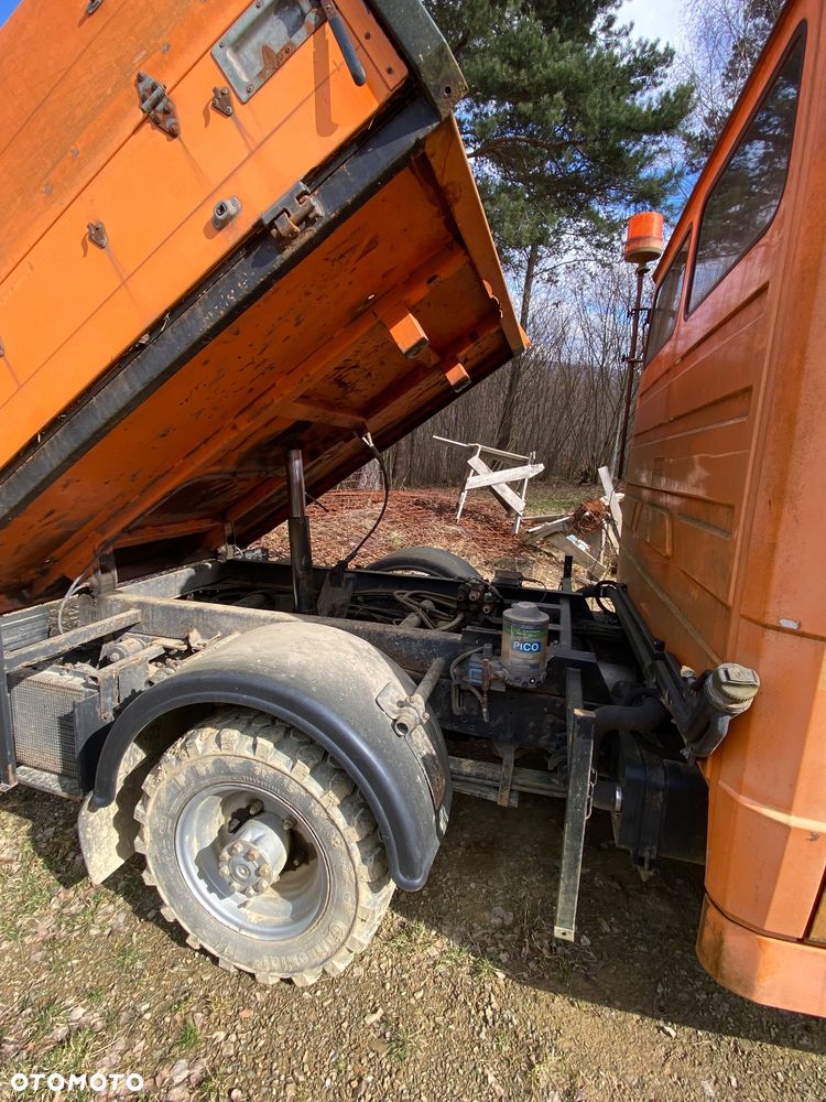 Mercedes-Benz 614 - 11