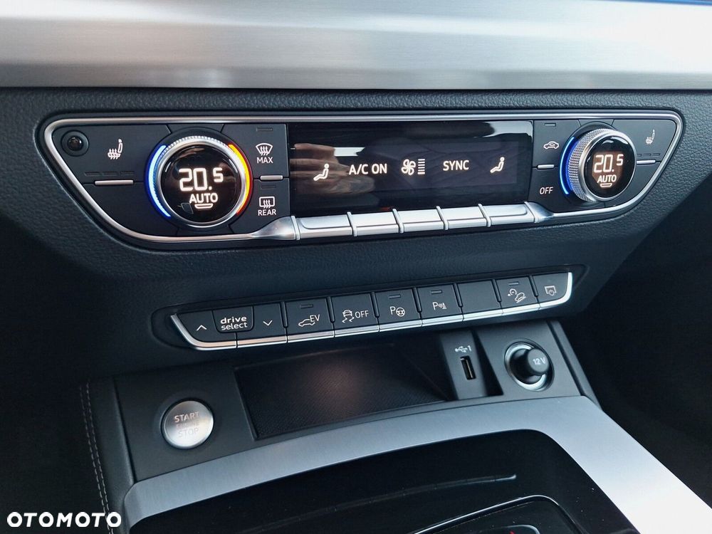 Audi Q5 55 TFSI e Quattro S Line S tronic - 15