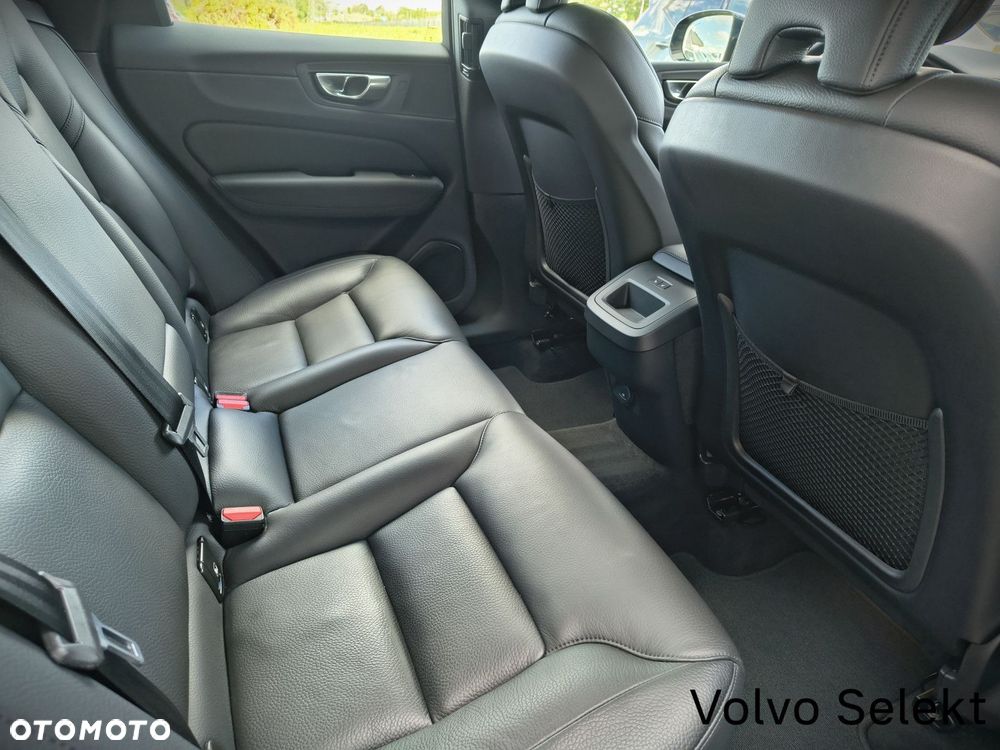 Volvo XC 60 - 25