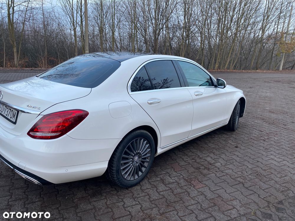 Mercedes-Benz Klasa C 300 7G-TRONIC Exclusive - 5