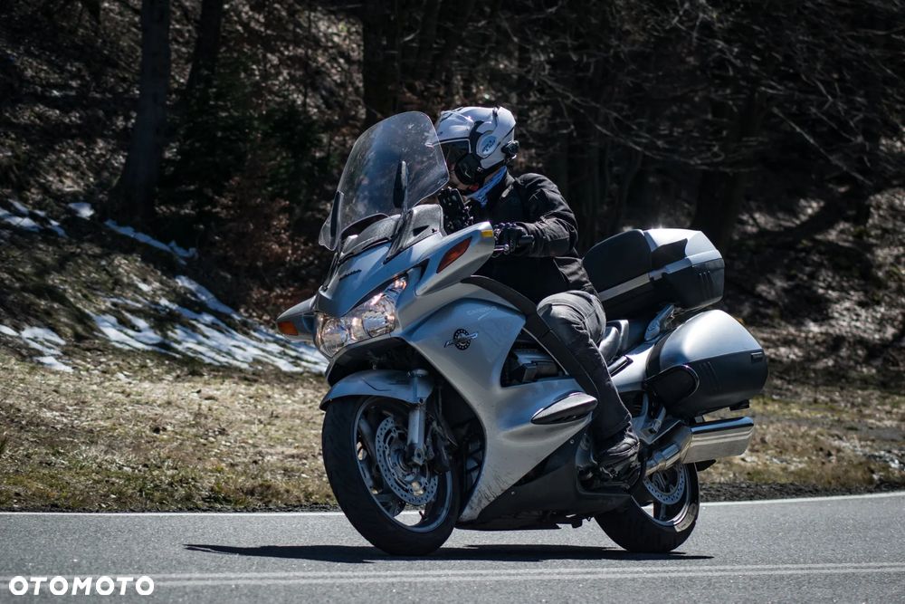 Honda ST - 20