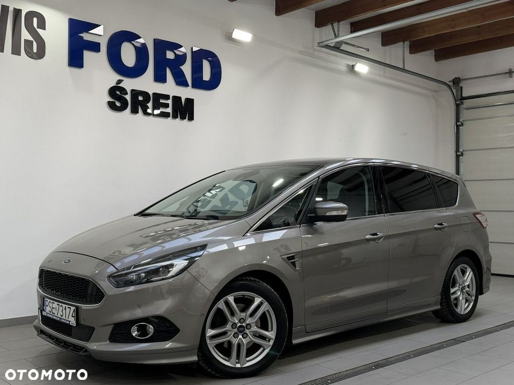 Ford S-Max - 13